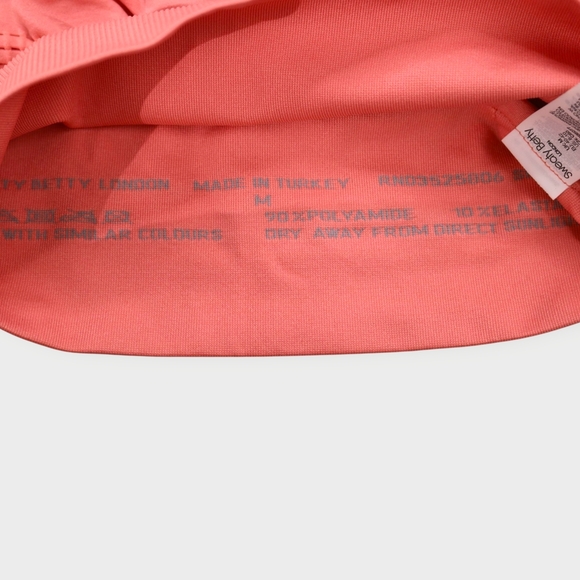 Sweaty Betty Stamina Longline Sports Bra sz M Blush Pink NWT Workout Compression - Picture 7 of 7